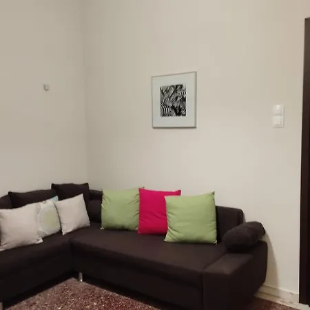 Krokida Unique Apartment Korinth
